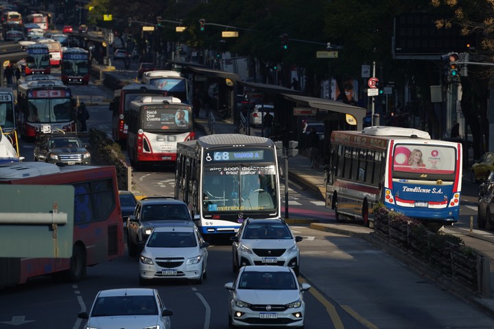 La pelea por los subsidios a los micros golpea de manera diferente en Ciudad y Provincia: qué viajes mantienen el descuento de la Red SUBE. Juano Tesona