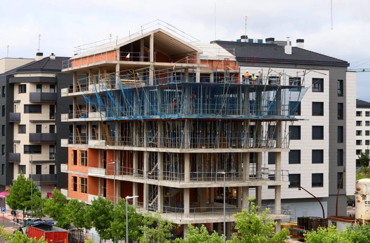 Boom inmobiliario en Miranda: los precios de las viviendas usadas se disparan pese al freno en la construcción
